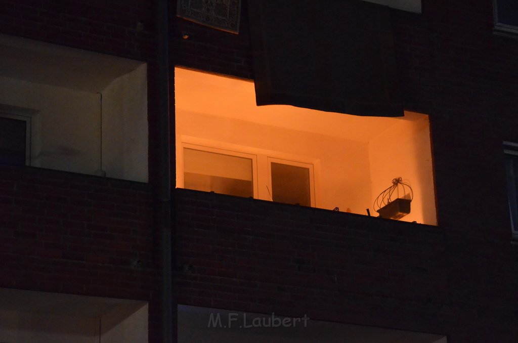 Feuer 1 Balkon Koeln Vingst Miltenbergerstr P5492.JPG - Miklos Laubert